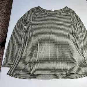 💙 Old Navy Striped Top
